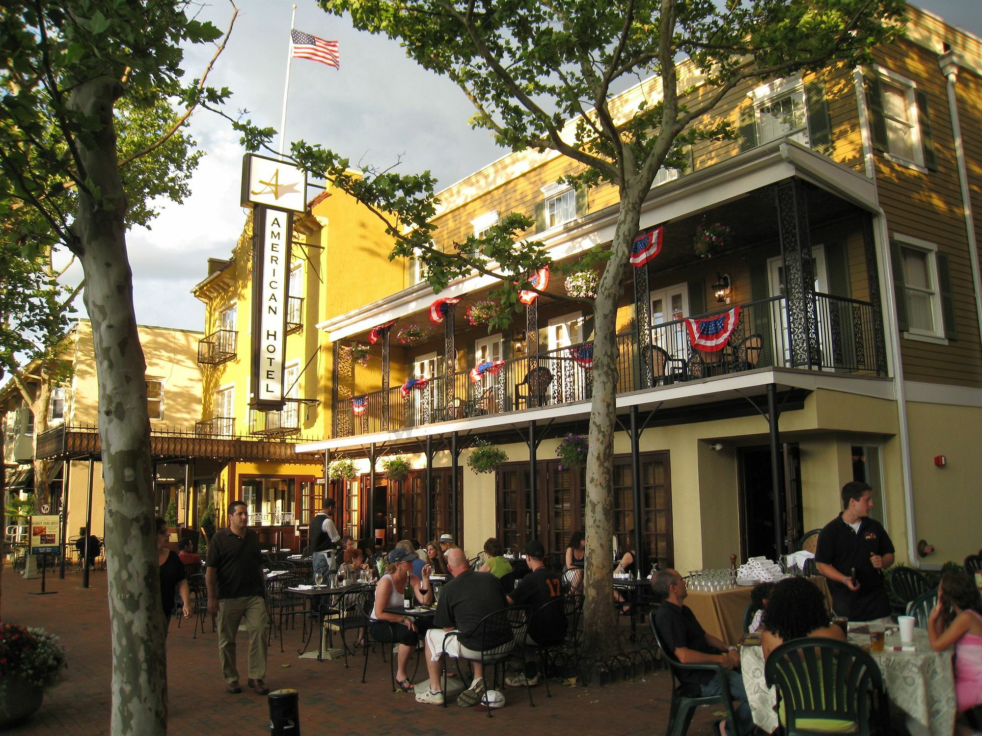 American Hotel 弗里霍尔德 外观 照片